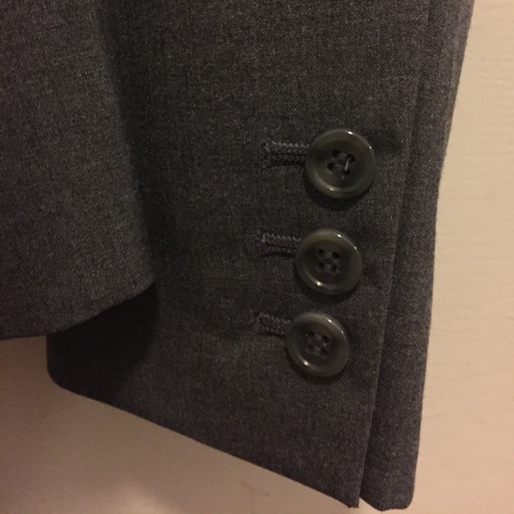 Never worn before: The Limited Gray Blazer - Picture 5 of 7
